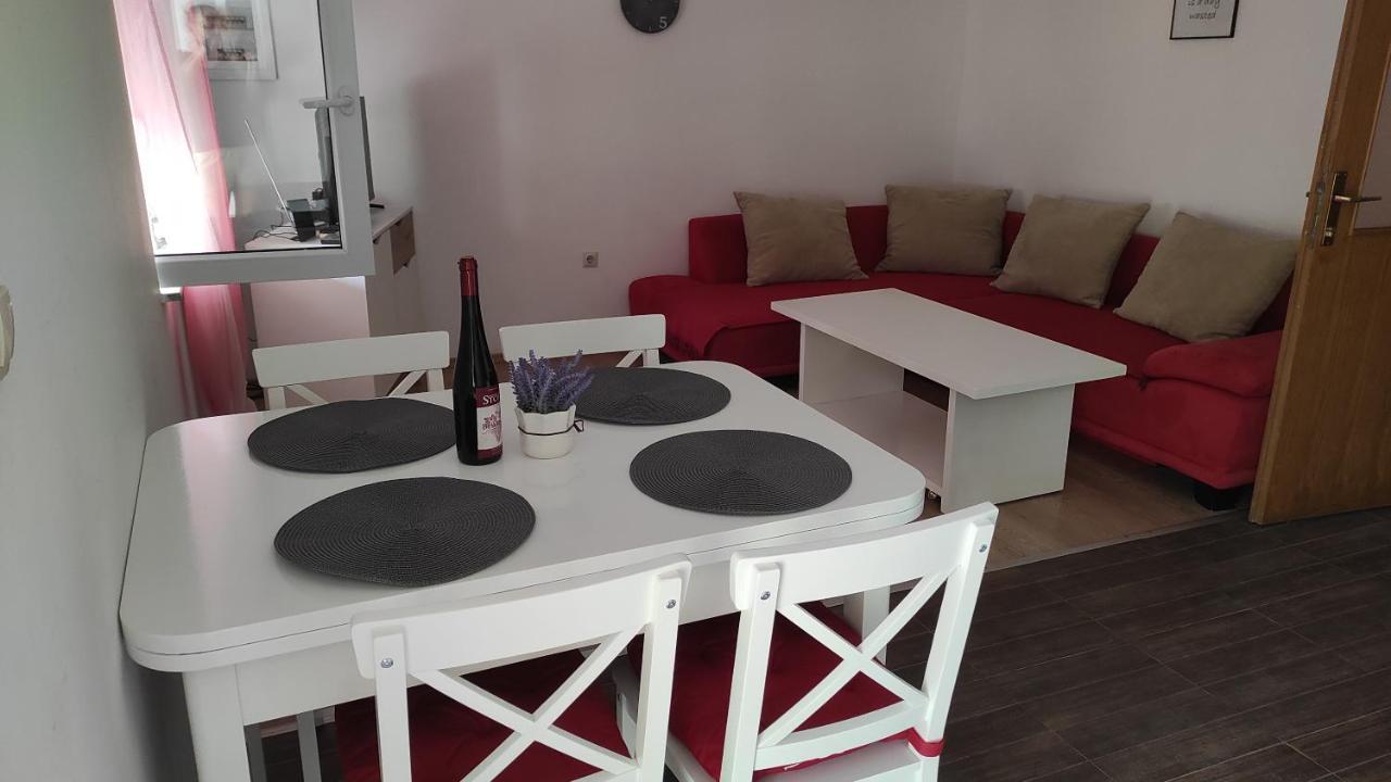 Apartmani Maslina Žuljana المظهر الخارجي الصورة