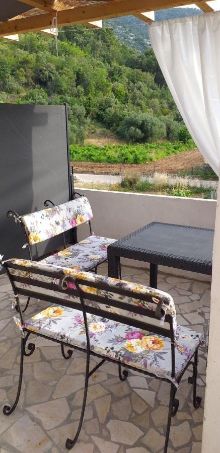 Apartmani Maslina Žuljana الغرفة الصورة