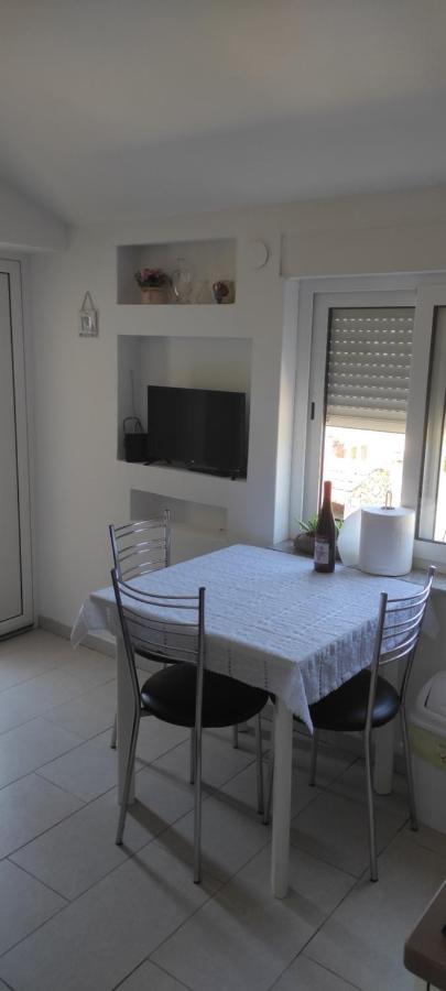 Apartmani Maslina Žuljana الغرفة الصورة