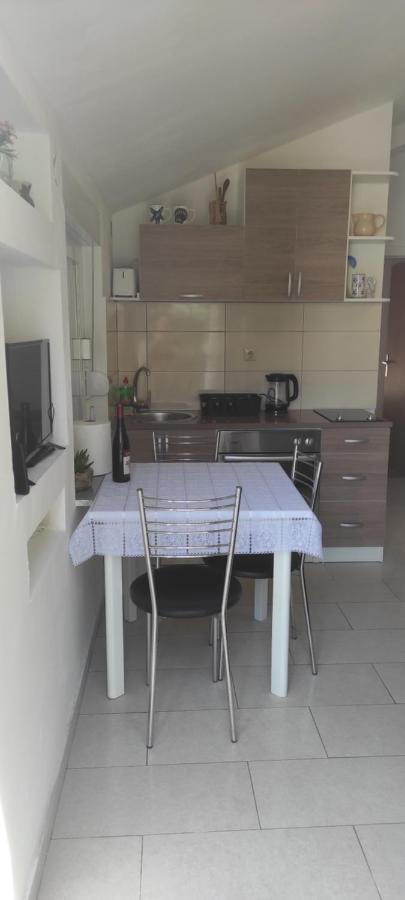 Apartmani Maslina Žuljana المظهر الخارجي الصورة