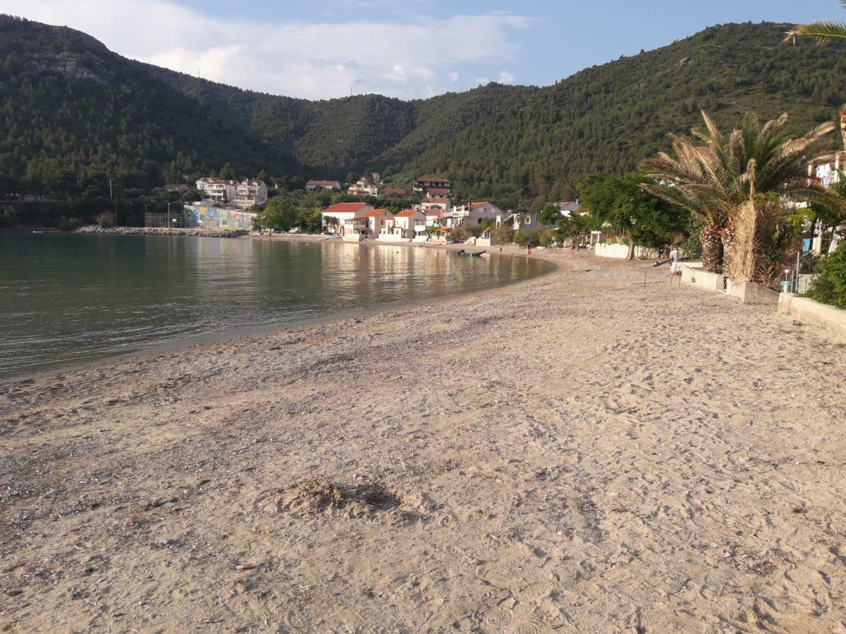 Apartmani Maslina Žuljana المظهر الخارجي الصورة